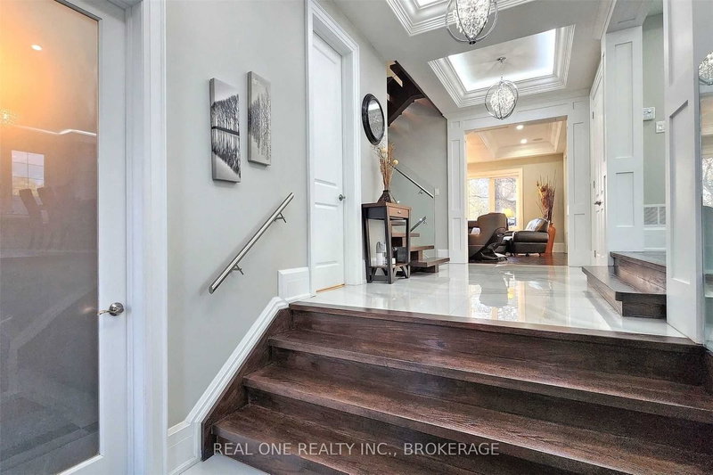 646 Annland St, Pickering, L1W 1B1 | Image 2