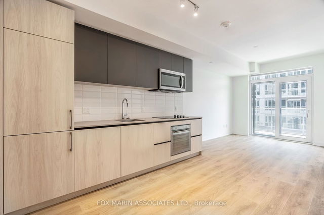 525 - 150 Logan Avenue