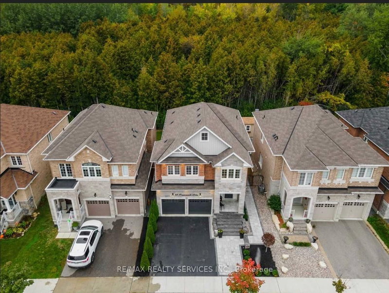 58 Promenade Dr N, Whitby, L1R 0L4 | Image 2