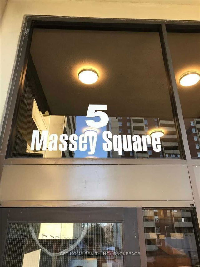 2702 - 5 Massey Square
