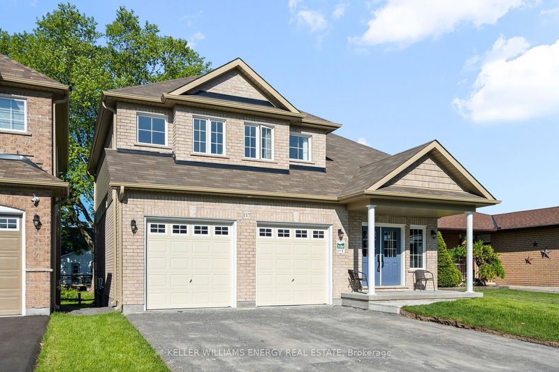 117 Merivale Crt, Oshawa, L1H 8S4 | Image 2