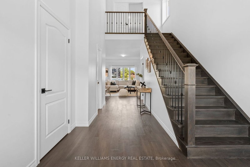 117 Merivale Crt, Oshawa, L1H 8S4 | Image 3