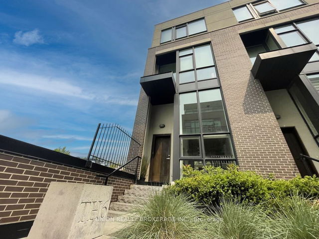 Th6 - 2 Bellefair Avenue
