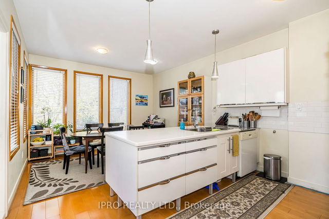 52 Ferrier Avenue