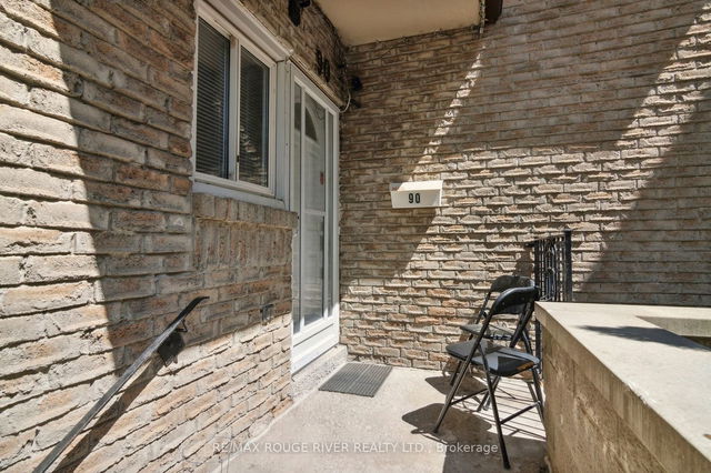 90 - 91 Muir Drive