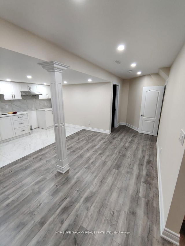 Bsmnt - 67 Henry Smith Avenue