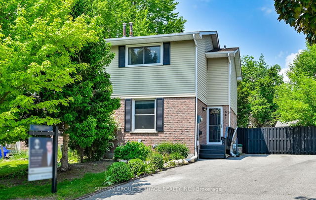 561 Foxrun Court