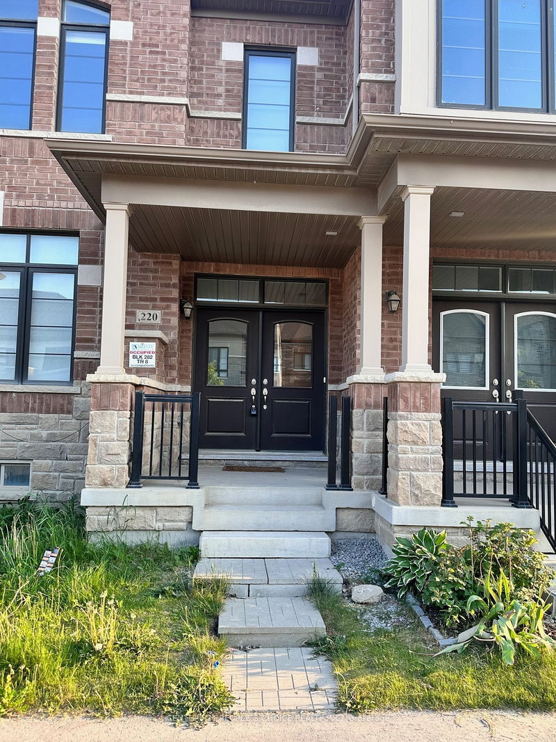 220 Coronation Rd, Whitby, L1P 0H7 | Image 2