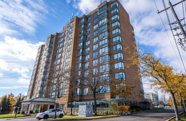 505 - 711 Rossland Road