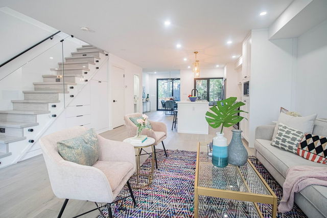 61 Queensdale Avenue
