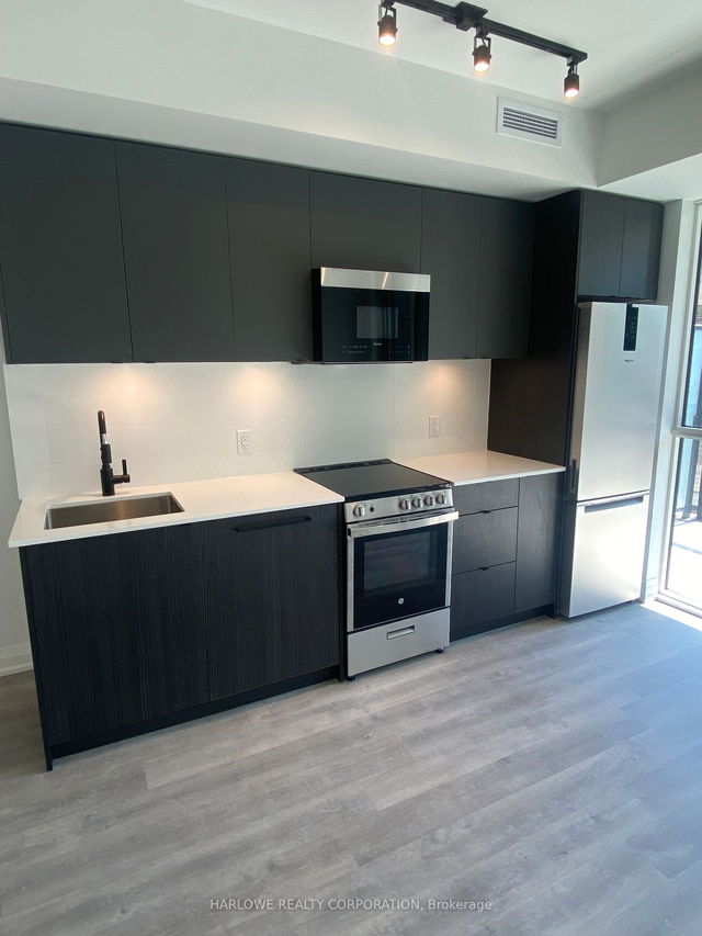 302 - 2369 Danforth Avenue