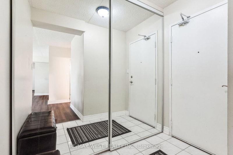 101 - 1530 Pickering Pkwy, Pickering, L1V 3V8 | Image 2