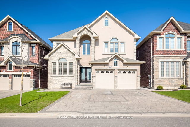 890 Wingarden Crescent