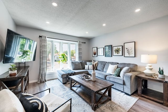 646 Deauville Court