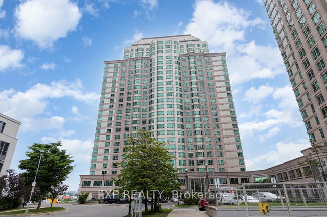 909 - 11 Lee Centre Drive