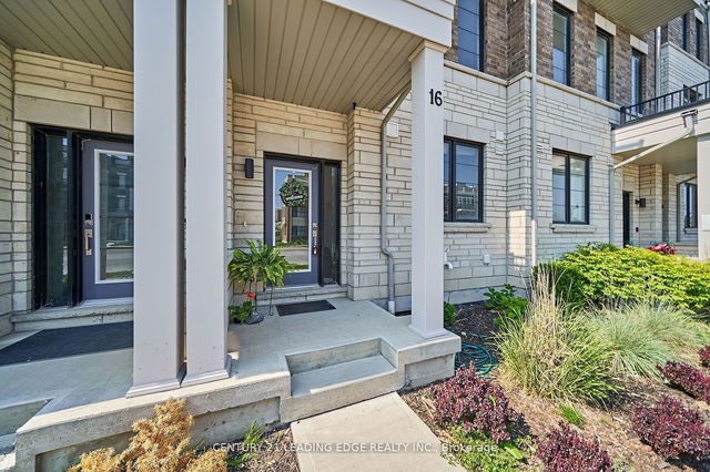 16 CLARINGTON Boulevard