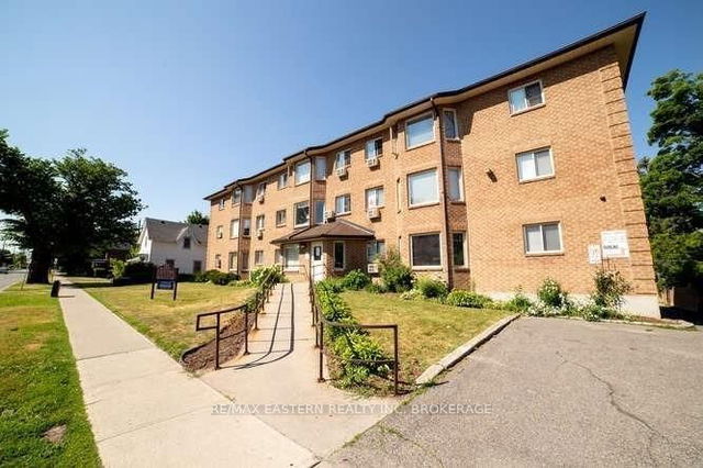 305 - 180 Centre Street