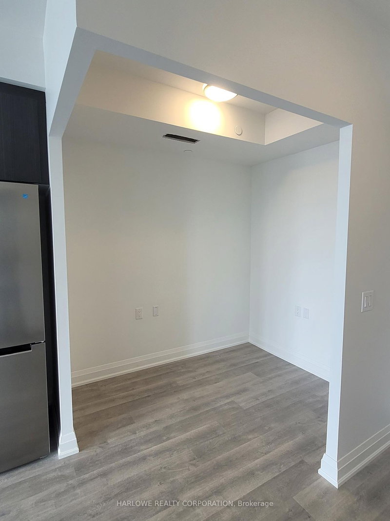 801 - 2369 Danforth Ave, Toronto, M4C 0B1 | Image 3