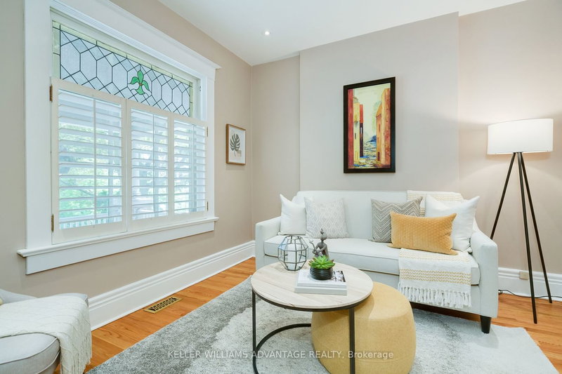 274 Waverley Rd, Toronto, M4L 3T6 | Image 3