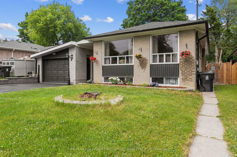 3 Valia Rd, Toronto, M1E 3V9 | Image 2