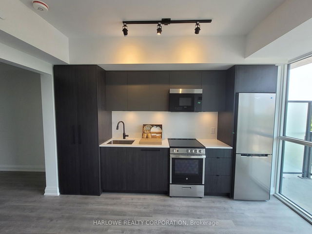 706 - 2369 Danforth Avenue