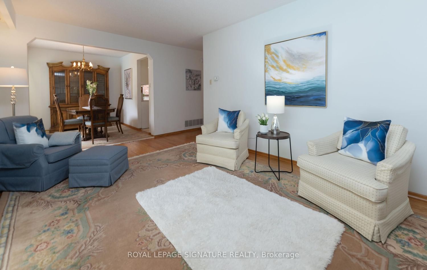 Listing Image 7