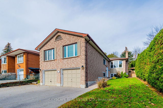 828 Roundelay Drive