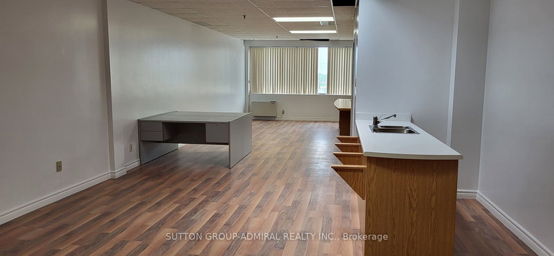 202 - 80 Nashdene Rd, Toronto, M1V 5E4 | Image 3