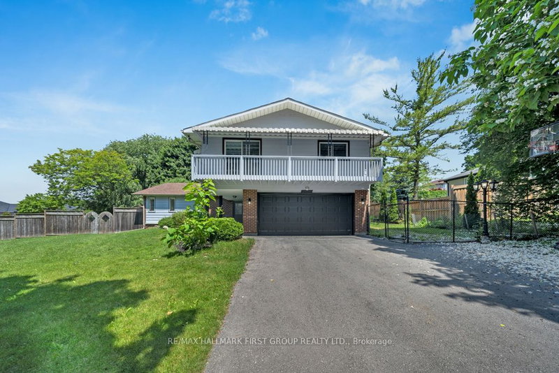 890 Briarwood Dr, Oshawa, L1K 2A6 | Image 2