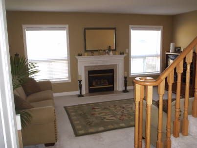 37 Duggan Ave, Whitby, L1M1J1 | Image 3