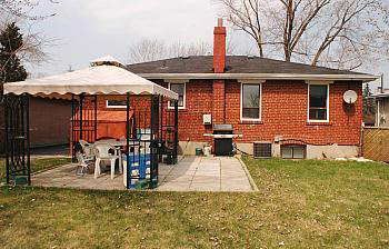 112 Earlton Rd, Toronto, M1T2R6 | Image 2