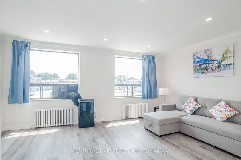 Unit 2 - 2626 Eglinton Ave E, Toronto, M1K 2S3 | Image 2