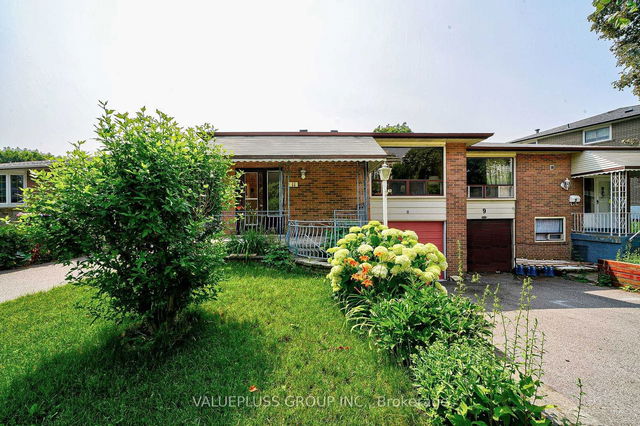 11 Earlthorpe Crescent