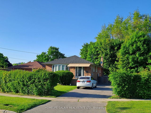 4 Durrington Crescent