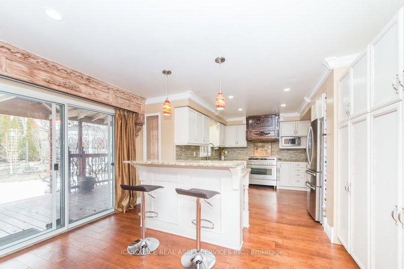 18 Carmichael Dr, Whitby, L1N 9A4 | Image 2