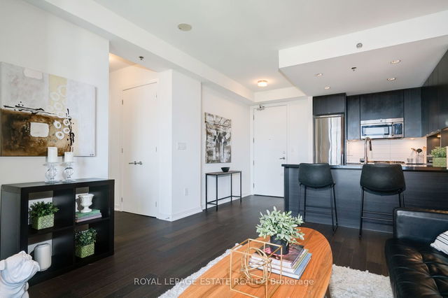 307 - 88 Colgate Avenue