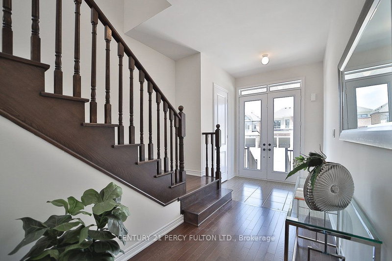 2105 Coppermine St, Oshawa, L1H 8L7 | Image 3