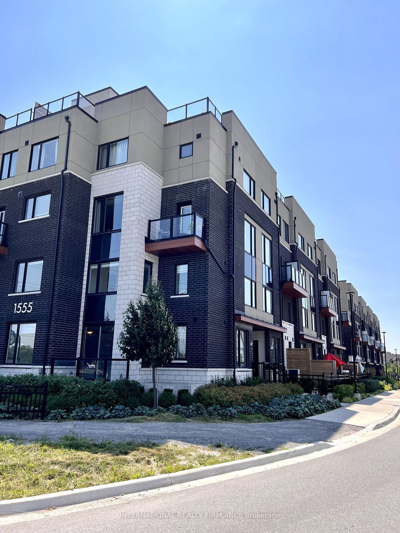 113 - 1555 Kingston Rd, Pickering, L1V 1C2 | Image 2