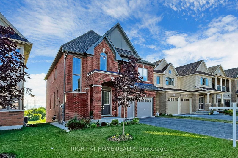 2524 Orchestrate Dr, Oshawa, L1L 0R3 | Image 2