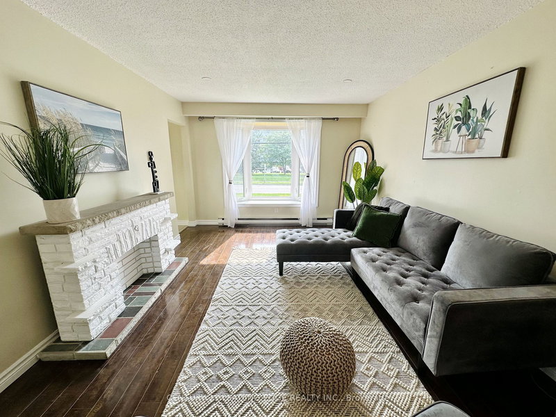 839 Glen St, Oshawa, L1J 3T9 | Image 3