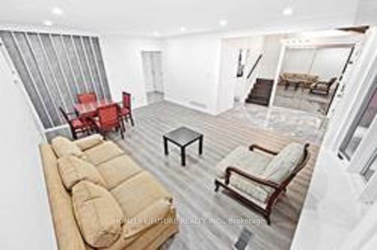 Main - 21 Aspendale Dr, Toronto, M1P 4J7 | Image 2