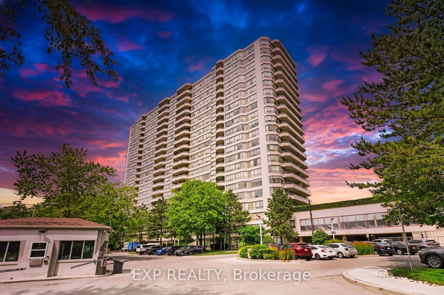 1817 - 5 Greystone Walk Drive