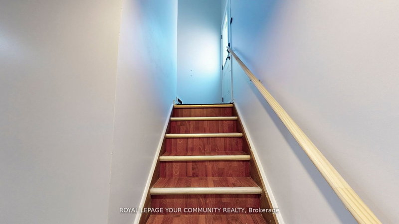 Bsmt - 41 Shropshire Dr, Toronto, M1P 1Y8 | Image 3