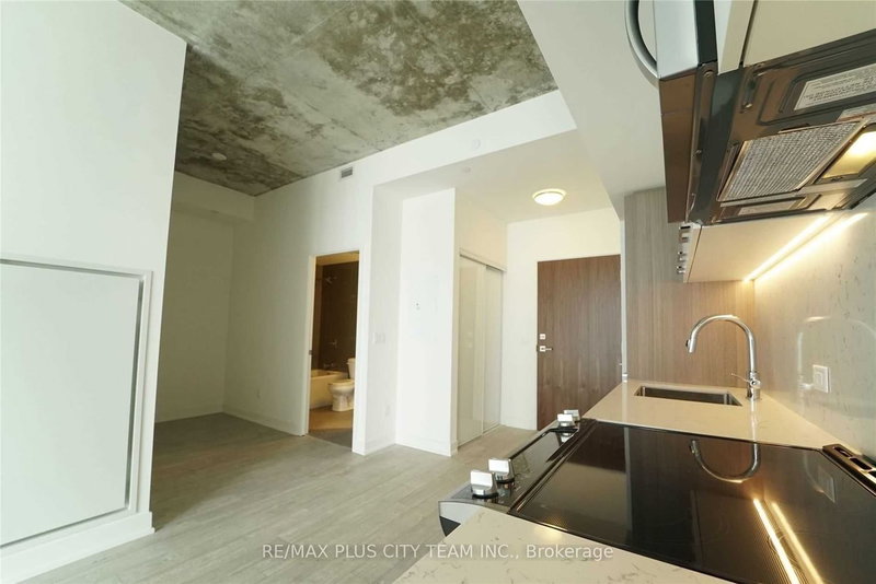 1105 - 30 Baseball Pl, Toronto, M4M 0E8 | Image 2