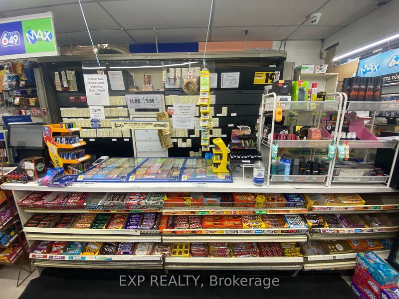 3871 Lawrence Ave E, Toronto, M1G 1R2 | Image 2