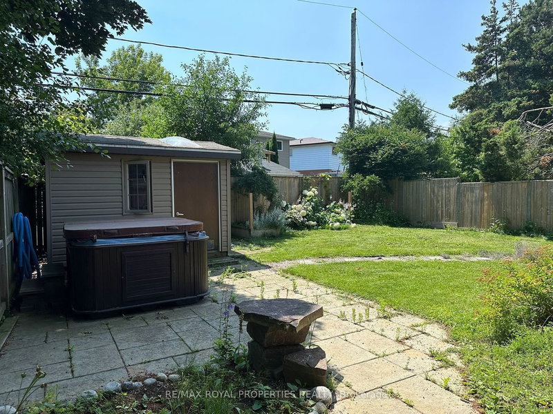 Bsmt - 63 Dreyer Dr E, Ajax, L1S 1J3 | Image 3