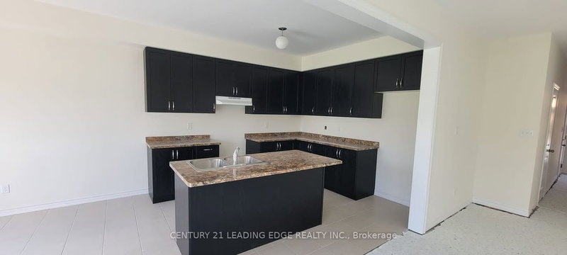 1117 Cameo St, Pickering, L1X 0L7 | Image 2