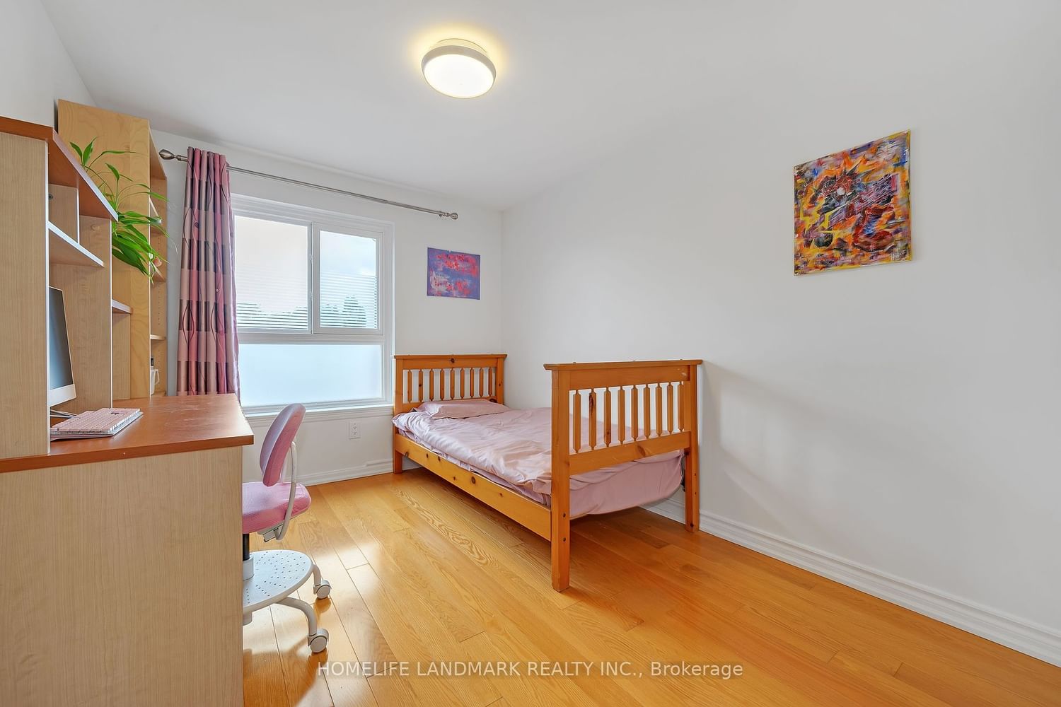 Listing Image 18