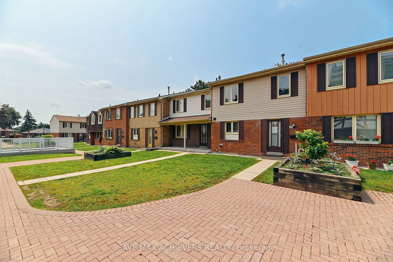 57 - 270 Timberbank Blvd, Toronto, M1W 2M1 | Image 2