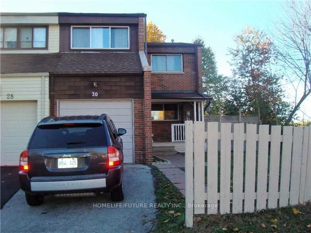 30 Sachems Place